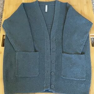 Athleta Cable Knit 4-Button Cardigan Sweater.  Size L.